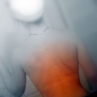 Le dos vu dans toutes ses ondulations et ses courbes...