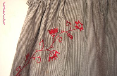 Un jour, une robe, une broderie