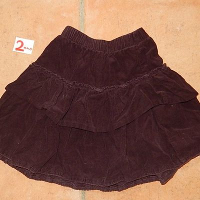 Jupes 2 ans -- 2€