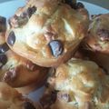 MUFFINS POMME-NOIX-PEPITES DE CHOCOLAT