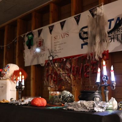 LE COC BAD VICTIME D’UNE INVASION DE CREATURES ETRANGES 