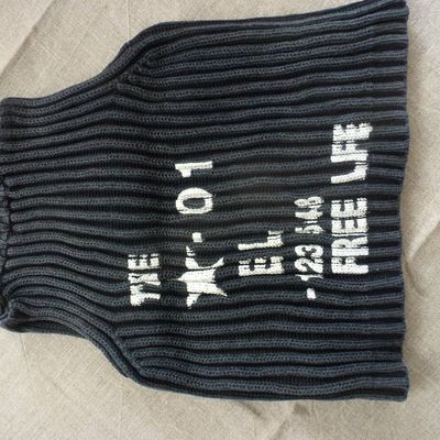 Débardeur Eliane et Léa - 12 mois - 2 euros + Frais de port