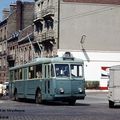 Trolleybus 5 et 6 au débouché de la rue Michelet...