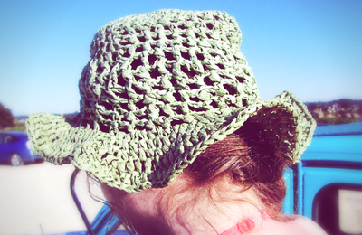 Papier-crochet-chapeau