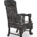 Paire de fauteuils en bois sculpté, Indochine, Vietnam, XXème siècle