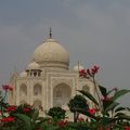 Agra : Le Taj Mahal, et premiere galere ....