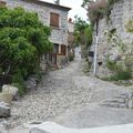 [Ardèche] Balazuc, village accroché au dessus de l'Ardèche