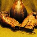 Antic boxing item : wilson sporting equipment