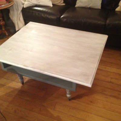 Transformation d'une table basse IKEA