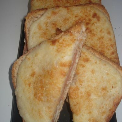 CROQS MONSIEUR