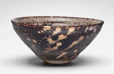 Teabowl with Phoenix and Tortoiseshell Glaze, Southern Song Dynasty (1127-1279)