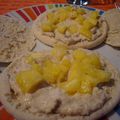 Pita poulet, curry, ananas et roquette (4 points)