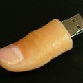 Clé USB format doigt