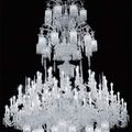 Un prestigieux  lustre en cristal à cascade de type Tuzla à 157 lumières de Baccarat chez Kohn - Cannes