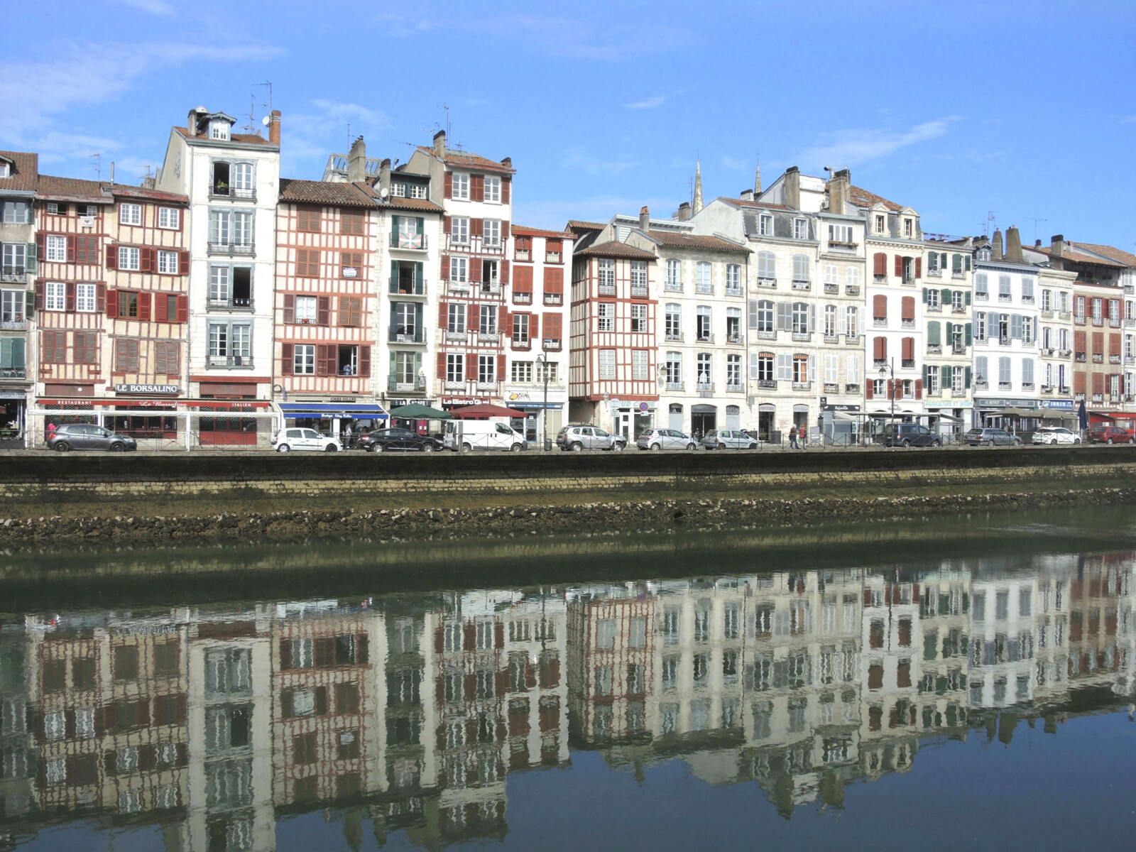 Bayonne, quai de la Nive, Quai Amiral Jaureguiberry... (64)