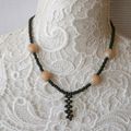 Collier Style rétro Perles couleur ivoire