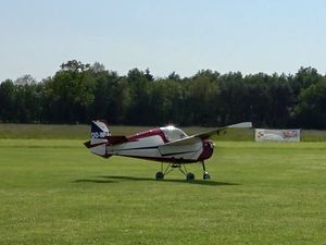 Le Tipsy Nipper RC : un modèle d’avion de tourisme belge.