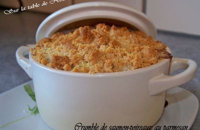 Crumble de saumon-poireaux au parmesan 