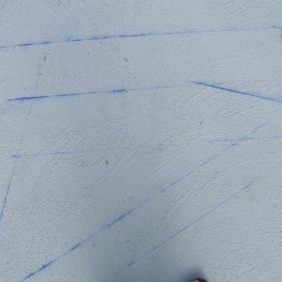 On dit rien, mais on bosse.