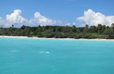 L'île d'Ouvea, l'île des Pins et le départ de Wérap