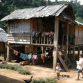 2 jours de trek dans la jungle (Laos)
