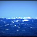 POURQUOI LA MER EST-ELLE SI BLEUE ?