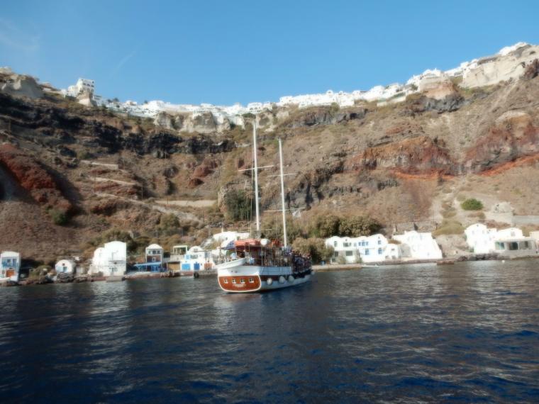 Santorin, le village d'Oia vu de la caldeira, 19 octobre 2015 (auteur/author : Philippe Bensimon)