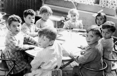TRELON - L'Ecole Maternelle en 1953