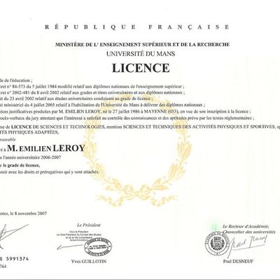 Certificats et diplômes