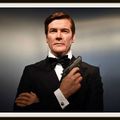 Mort de Roger Moore : comment James Bond est né parce que Ian Fleming s'ennuyait