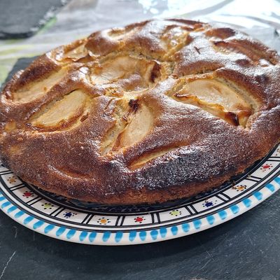 GATEAU MOELLEUX AUX POMMES