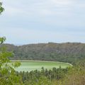 Le tour du lac Dziani , déjeuner au Faré et Plage de Moya