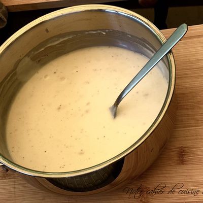 Sauce béchamel.