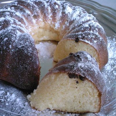Gâteau au lait concentré sucré et pépites de chocolat