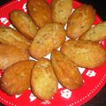 Madeleines au pesto à la noix