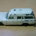 (Matchbox - 3c) Mercedes Binz Ambulance