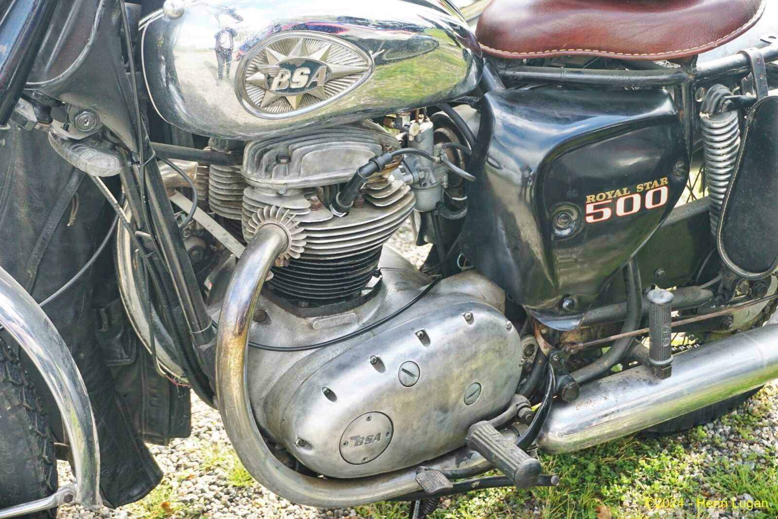BSA A 50 Royal Star 500_03 - 1962 [UK] HL_GF