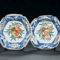 A pair of wucai six-sided dishes for the Japanese market - Circa 1620