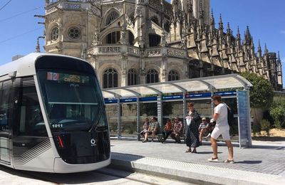 A CAEN: après 82 ans d'absence, le grand retour du TRAMWAY...