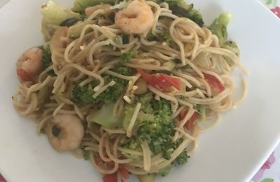 Wok de légumes aux crevettes