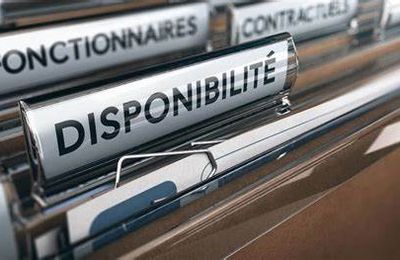 Les fonctionnaires en disponibilité ne peuvent pas se présenter à un concours interne