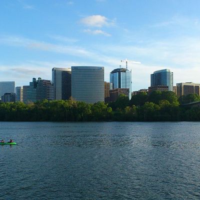 Thorne Industries must move! #SisterLove