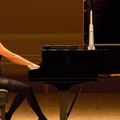 Yuja Wang – pète les plombs au piano avec « La marche turque » de Mozart ! 
