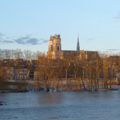 Loire bleu céladon et cathédrale