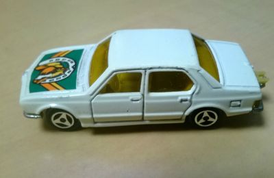 (Majorette - 256) BMW 733 