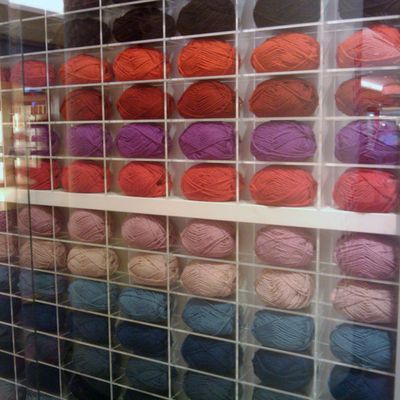 Bar à pelotes Phildar aux 4 Temps 