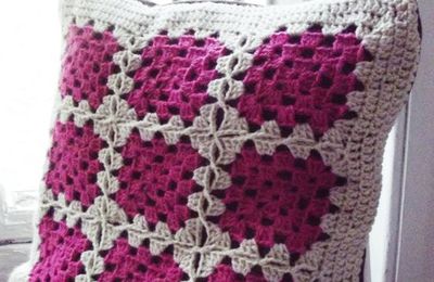 Et un coussin de plus, des tartes pour jouer à la