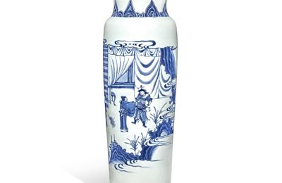 A blue and white 'Romance of the Three Kingdoms' sleeve vase, Ming dynasty, Chongzhen period