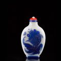 A blue overlay glass snuff bottle, mid Qing dynasty
