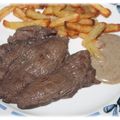 Steak de cerf sauce au poivre